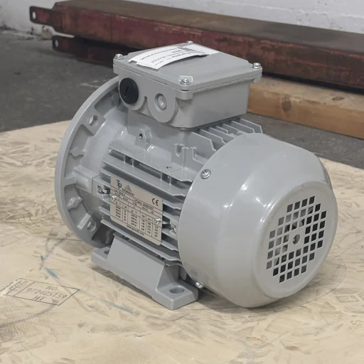 El.motor 0,55 kw T3A 801-4P 2/4V-50/60Hz B35 IP56 IE3
